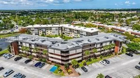 3051 NW 46th Avenue Lauderdale Lakes FL 33313