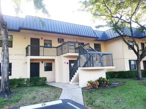 144 NW 91st Avenue Pembroke Pines FL 33024
