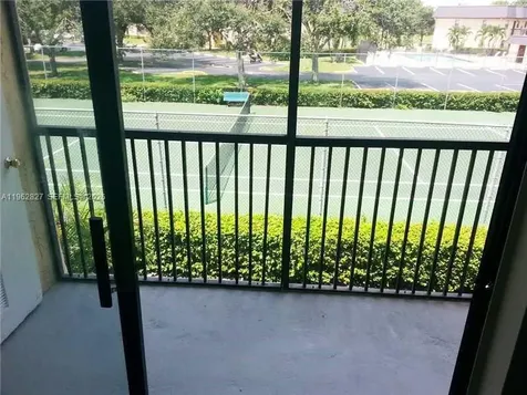 144 NW 91st Avenue Pembroke Pines FL 33024