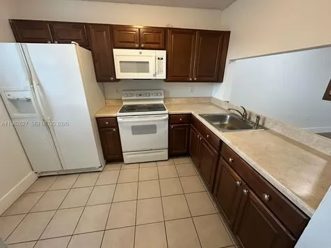 144 NW 91st Avenue Pembroke Pines FL 33024