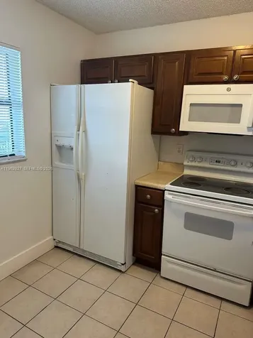 144 NW 91st Avenue Pembroke Pines FL 33024