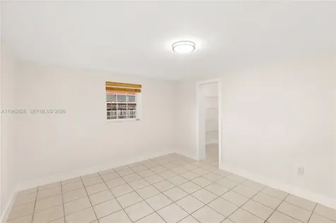 6365 SW 33rd Street Miami FL 33155