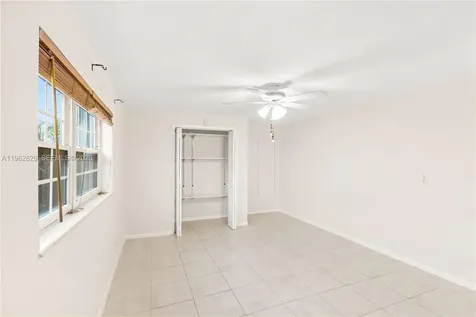 6365 SW 33rd Street Miami FL 33155