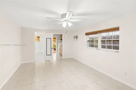 6365 SW 33rd Street Miami FL 33155