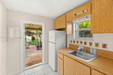 6365 SW 33rd Street Miami FL 33155