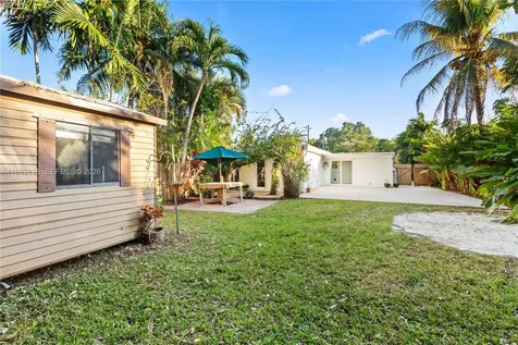 6365 SW 33rd Street Miami FL 33155