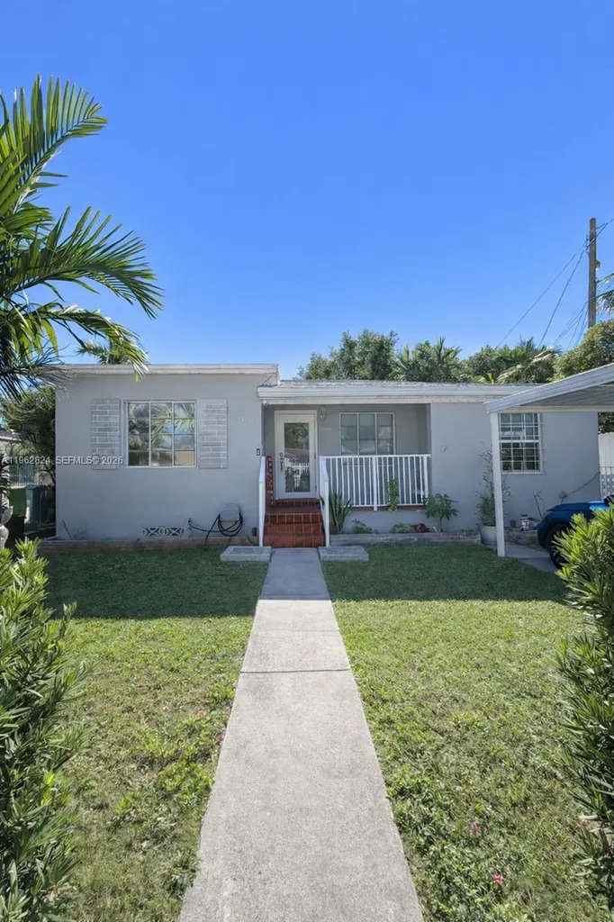 2460 NW 33rd Street Miami FL 33142