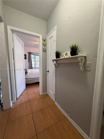 2460 NW 33rd Street Miami FL 33142