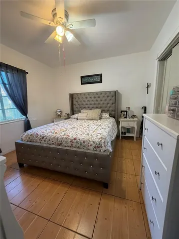 2460 NW 33rd Street Miami FL 33142