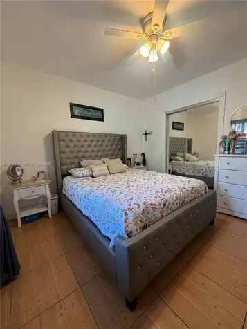 2460 NW 33rd Street Miami FL 33142