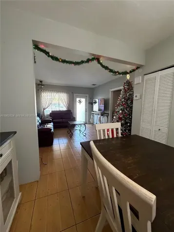 2460 NW 33rd Street Miami FL 33142