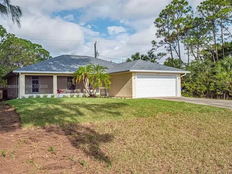8265 97th Avenue Vero Beach FL 32967