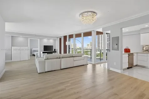 3370 Hidden Bay Drive Aventura FL 33180