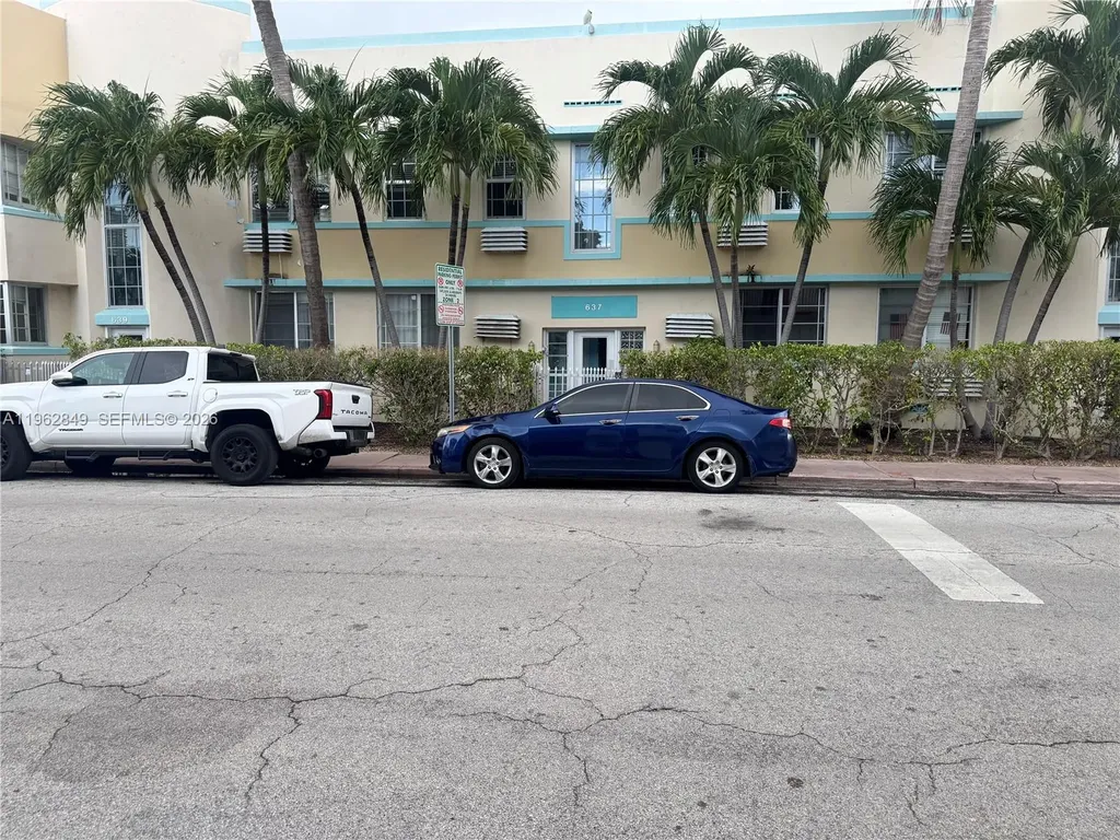 637 12th Street Miami Beach FL 33139