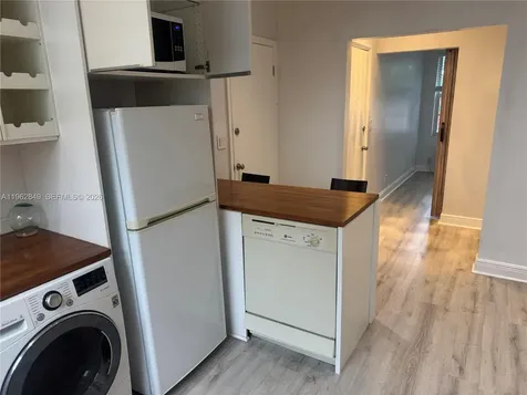 637 12th Street Miami Beach FL 33139