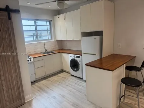 637 12th Street Miami Beach FL 33139