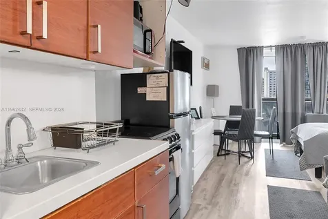 19201 Collins Avenue Sunny Isles Beach FL 33160