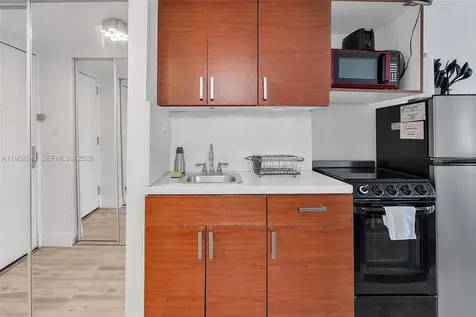 19201 Collins Avenue Sunny Isles Beach FL 33160