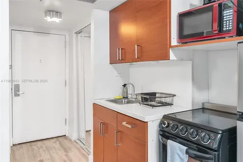 19201 Collins Avenue Sunny Isles Beach FL 33160