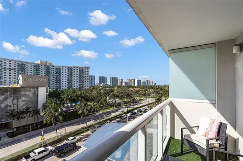 19201 Collins Avenue Sunny Isles Beach FL 33160