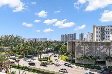 19201 Collins Avenue Sunny Isles Beach FL 33160
