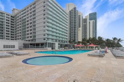19201 Collins Avenue Sunny Isles Beach FL 33160