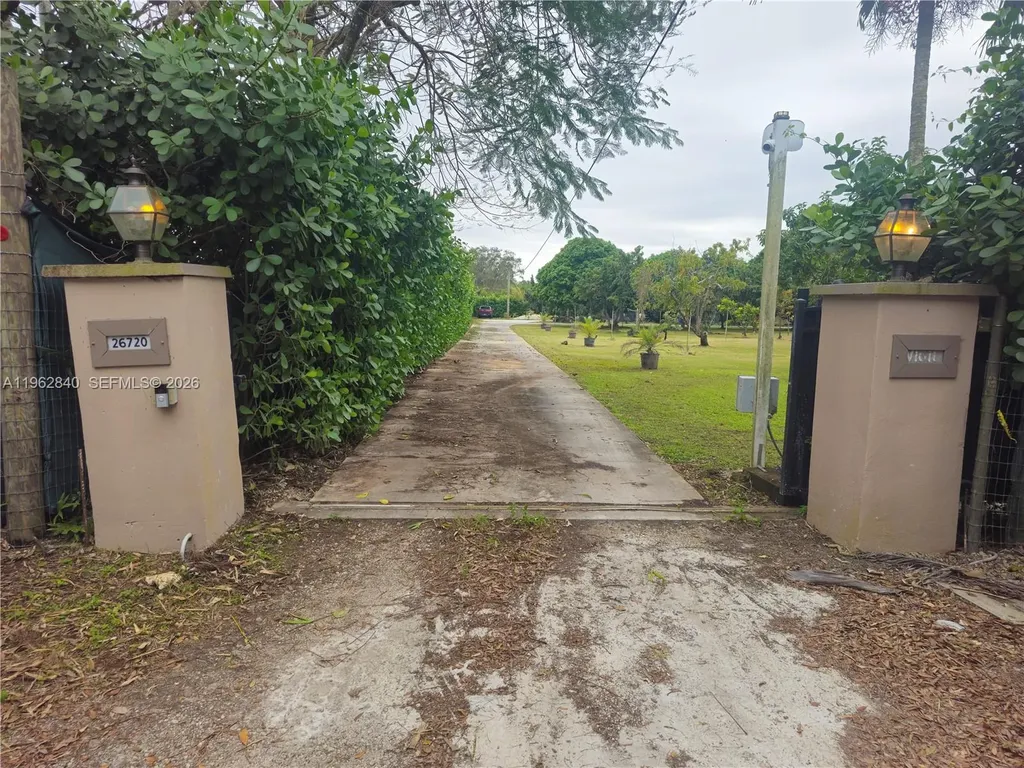 26720 SW 203rd Avenue Homestead FL 33031
