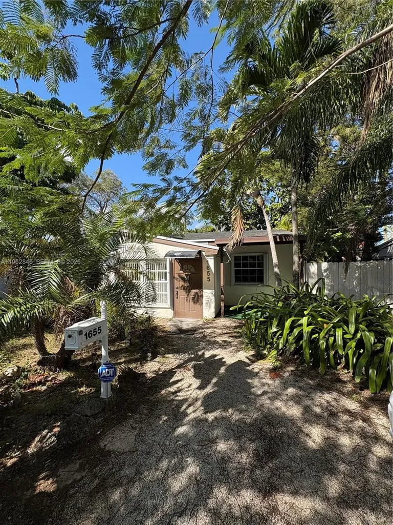 1655 NE 175th Street North Miami Beach FL 33162