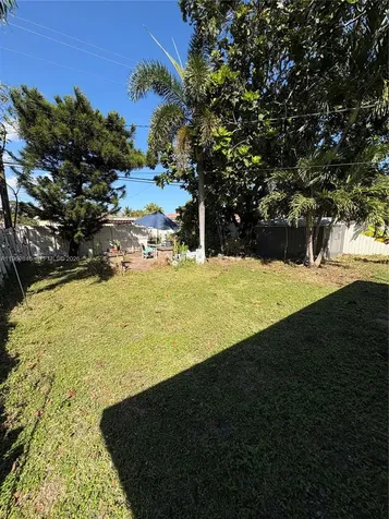 1655 NE 175th Street North Miami Beach FL 33162