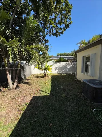 1655 NE 175th Street North Miami Beach FL 33162