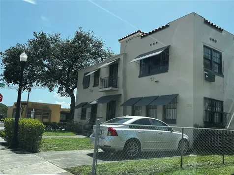 1800 Fillmore Street Hollywood FL 33020