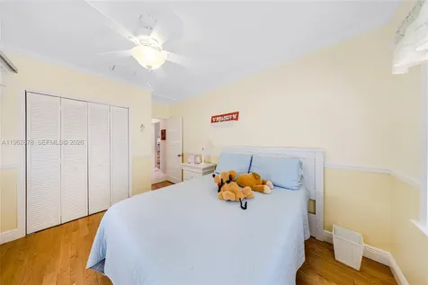 564 De Leon Drive Miami Springs FL 33166