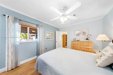 564 De Leon Drive Miami Springs FL 33166