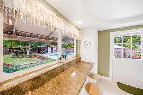 564 De Leon Drive Miami Springs FL 33166