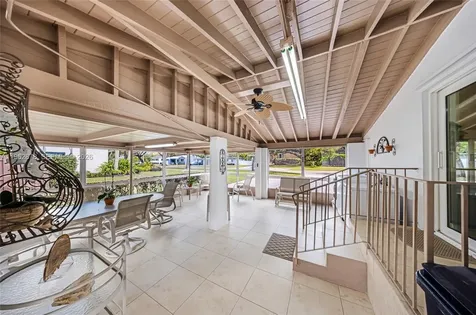 564 De Leon Drive Miami Springs FL 33166