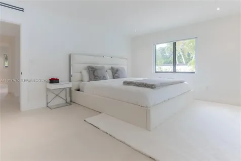 7300 SW 77th Avenue Miami FL 33143