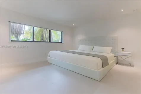 7300 SW 77th Avenue Miami FL 33143