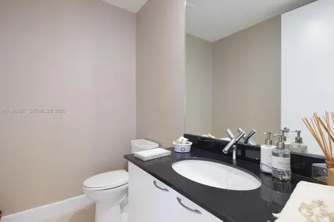 16001 Collins Avenue Sunny Isles Beach FL 33160