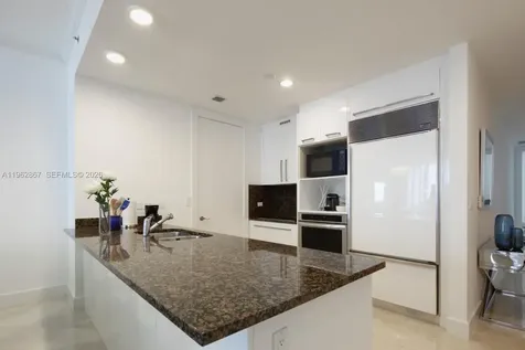 16001 Collins Avenue Sunny Isles Beach FL 33160