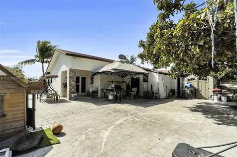 12201 SW 194th Terrace Miami FL 33177