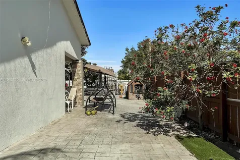 12201 SW 194th Terrace Miami FL 33177