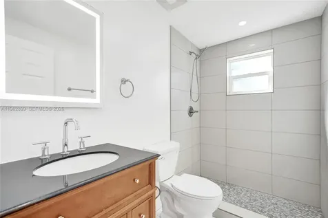 2001 N 22nd Avenue Hollywood FL 33020