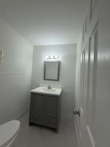 9719 N New River Canal Road Plantation FL 33324