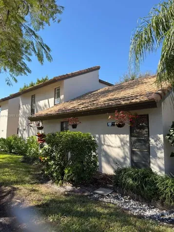 9719 N New River Canal Road Plantation FL 33324