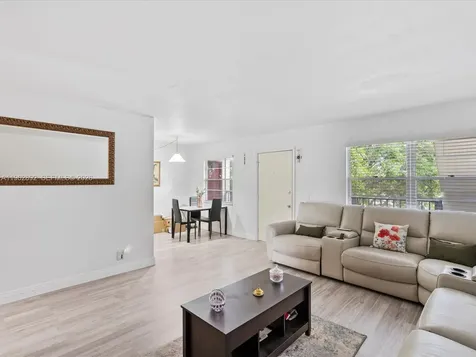 13250 SW 7th Court Pembroke Pines FL 33027