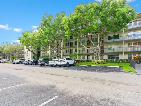 13250 SW 7th Court Pembroke Pines FL 33027