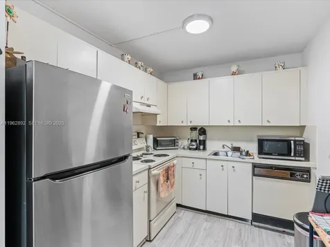 13250 SW 7th Court Pembroke Pines FL 33027