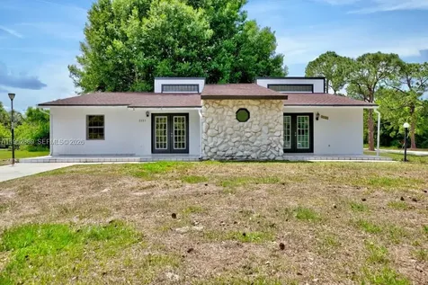 2551 N Avon Boulevard Avon Park FL 33825