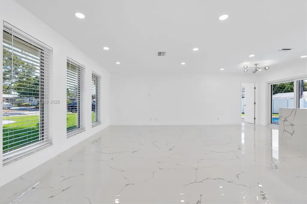 5711 NE 20th Terrace Fort Lauderdale FL 33308