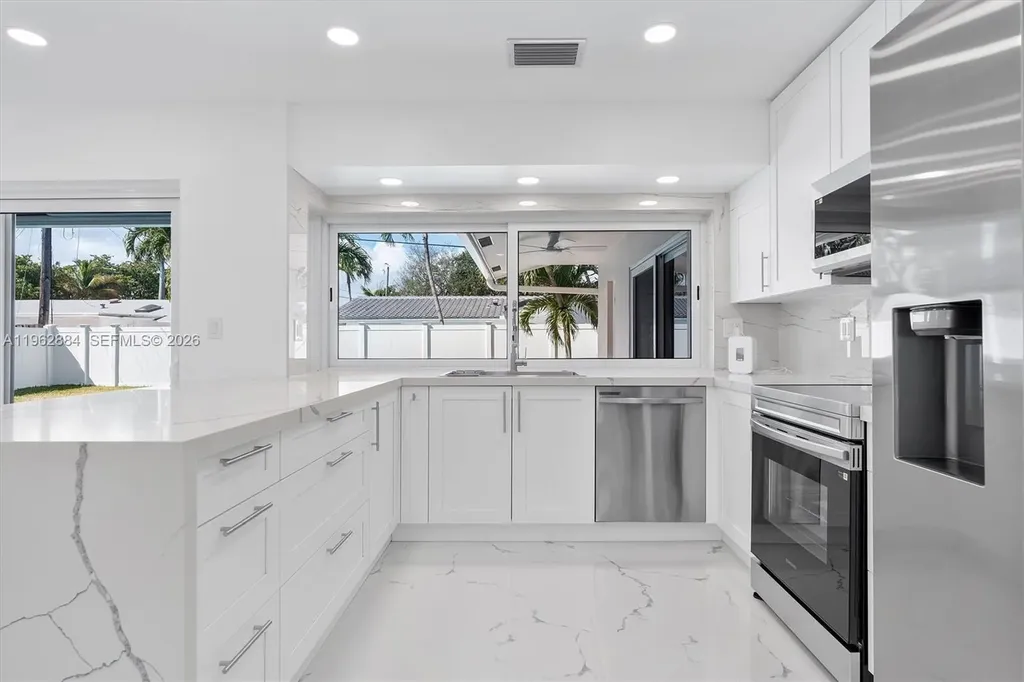 5711 NE 20th Terrace Fort Lauderdale FL 33308